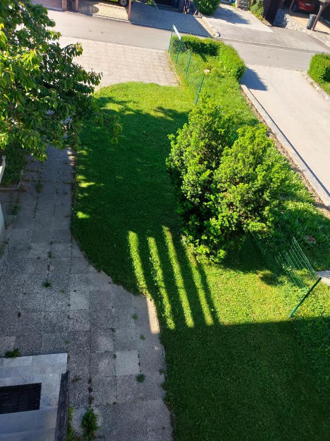 Rooms And Apartment Na Poljani Škofja Loka エクステリア 写真